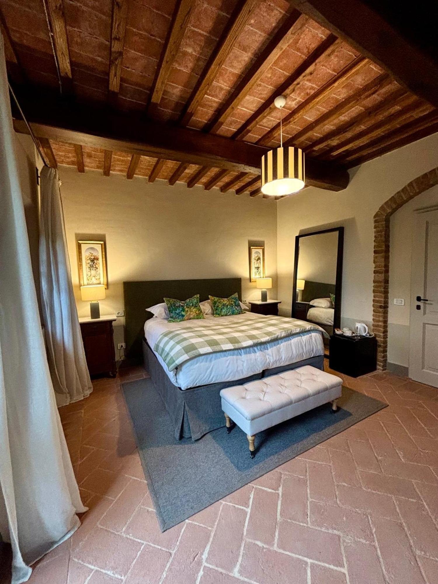 Tenuta Sant'Ilario Gambassi Terme Exterior photo