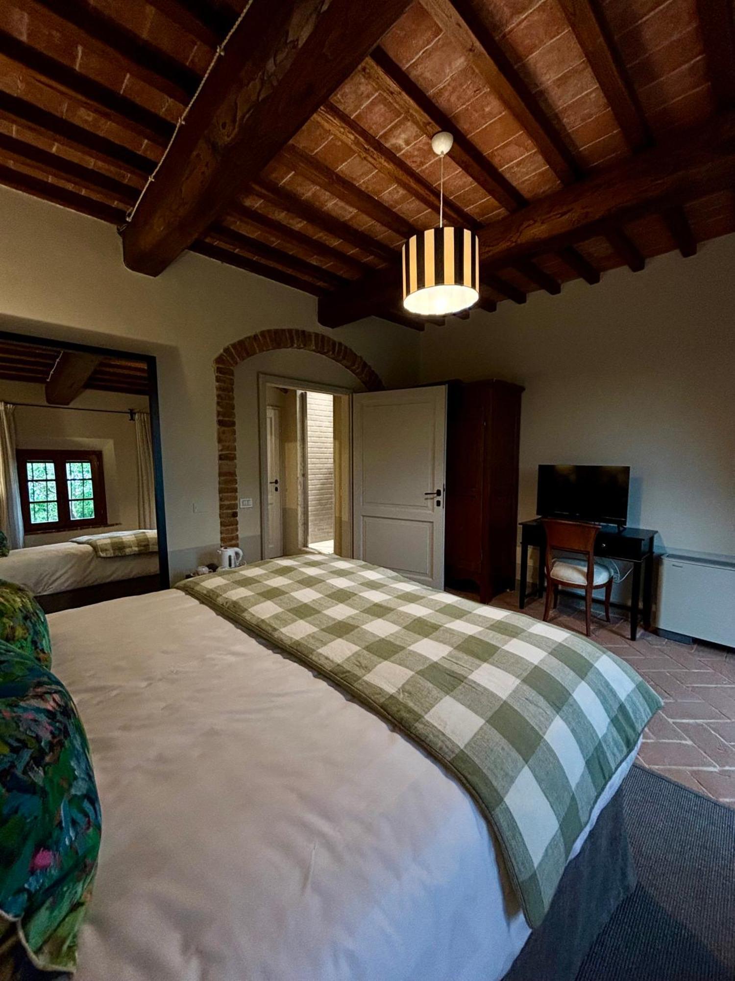 Tenuta Sant'Ilario Gambassi Terme Room photo